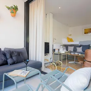 en-ville-boutique-apartments-sant-antoni.topbarcelonahotels.com/