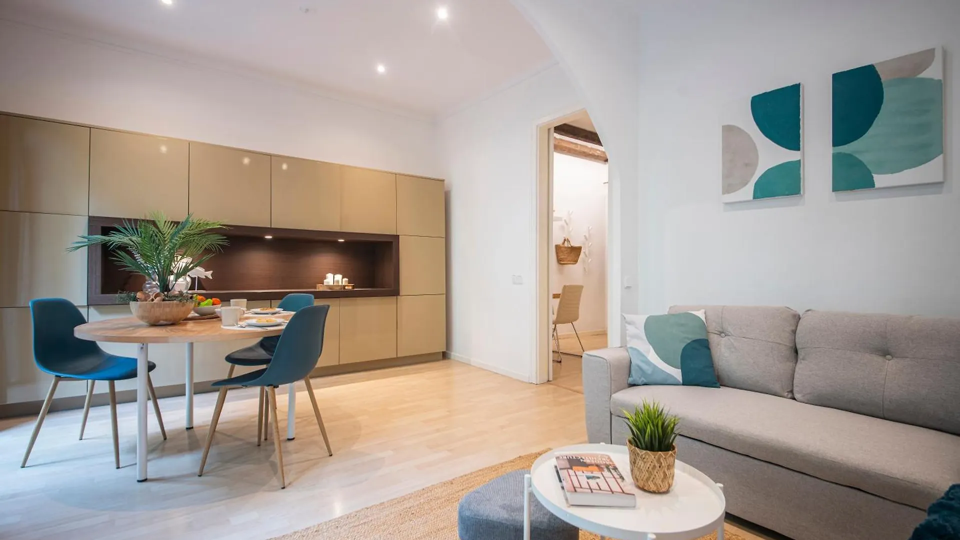 One Bedroom Apartment In Carrer Arago Barcelona 0*,